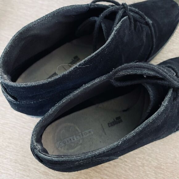 Clarks Collection Black Suede Lace-Up Ankle Boots 10 - Picture 5 of 9